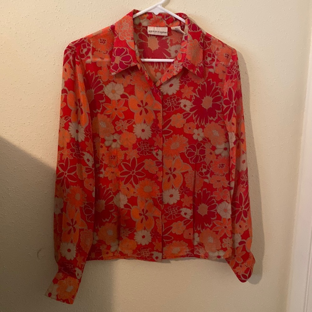 5 For $10 M&M Apostrophe Blouse